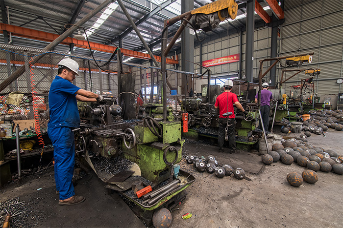 武安网架配件车间